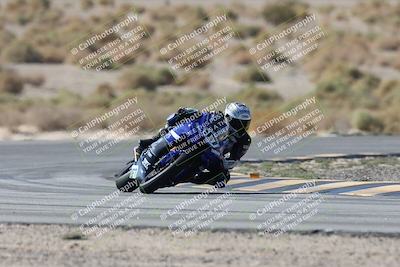 media/Oct-05-2025-CVMA (Sun) [[beeef4f201]]/Race 2-Supersport Middleweight/